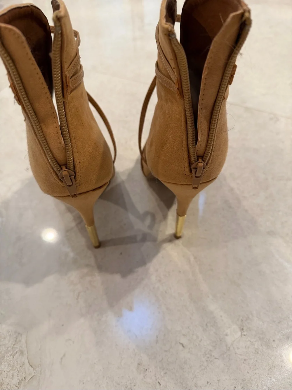 Qupid tan camel